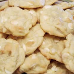 White Chocolate Macadamia Nut Cookies
