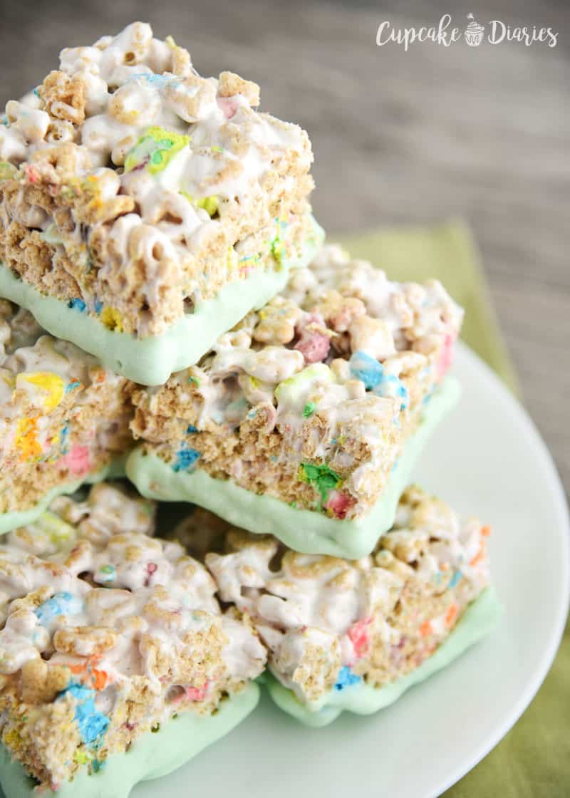 Everyone will love Lucky Charms Treats this St. Patrick's Day! So colorfully and delicious!