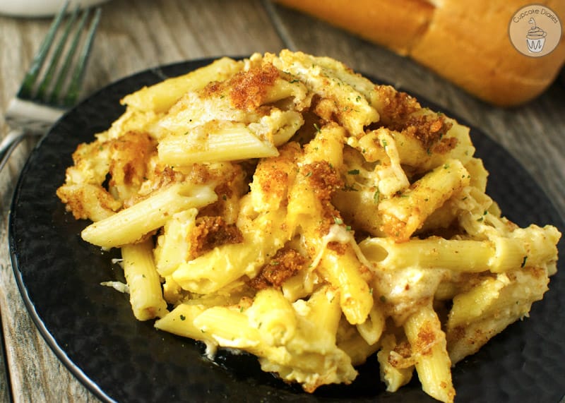 https://www.cupcakediariesblog.com/wp-content/uploads/2013/08/crock-pot-mac-and-cheese-2.jpg