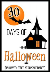 DIY Halloween Pennant Banner {30 Days of Halloween – Day 28}
