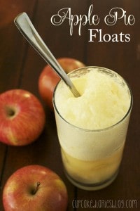 Apple Pie Floats