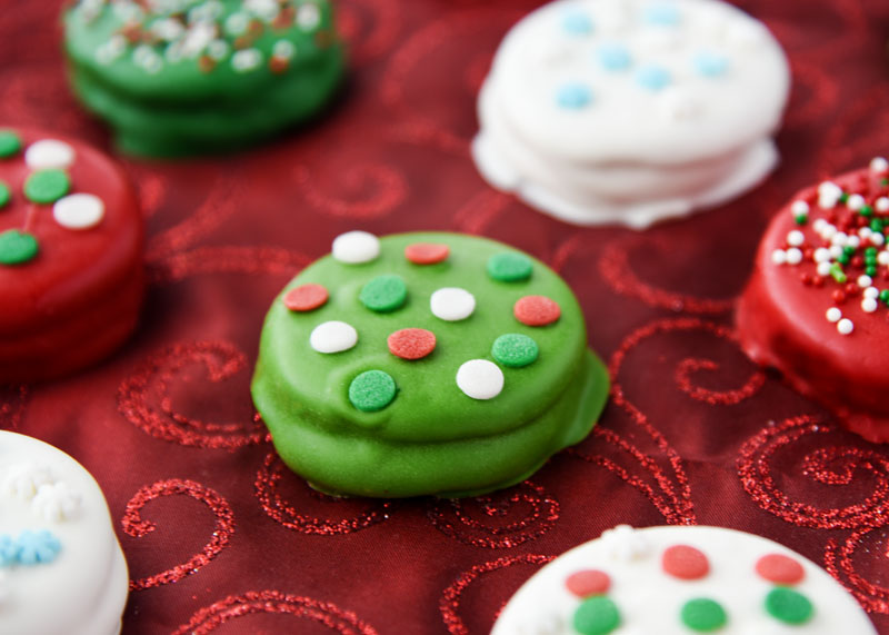 Snowflake Sprinkles Chocolate Oreo