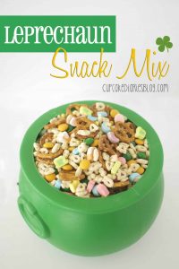 Leprechaun Snack Mix