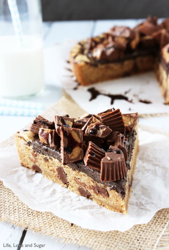 Reeses_Peanut_Butter_Cookie_Cake