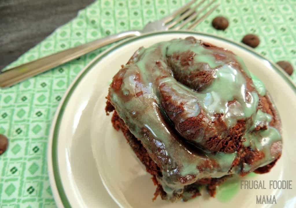 Chocolate-Mint-Sweet-Rolls-1