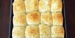 Parmesan Garlic Pull Apart Rolls