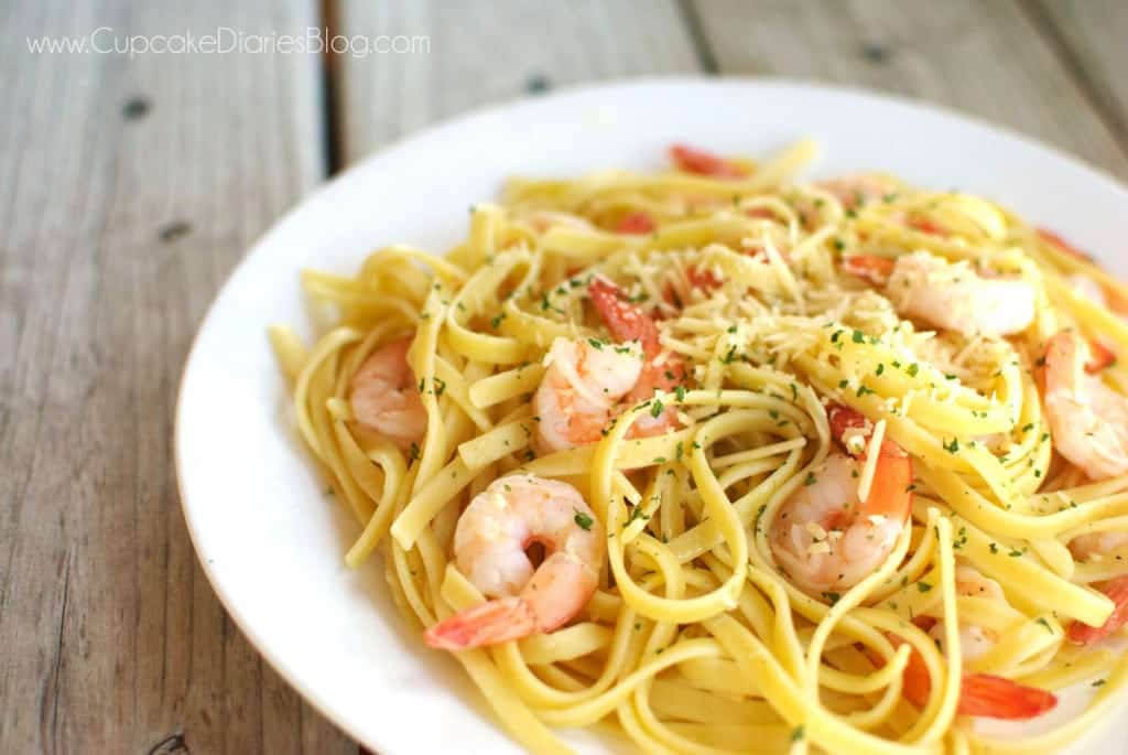 easy-shrimp-scampi-plate