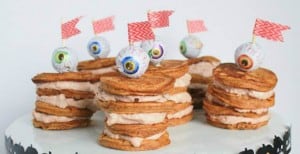 Eyeball Stacked Pancakes {30 Days of Halloween – Day 28}