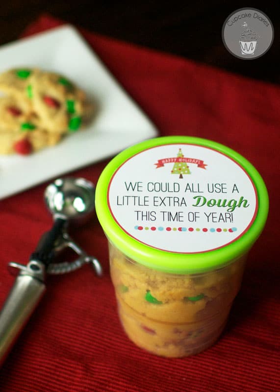 Cookie Dough Holiday Neighbor Gift - Crazy Little Projects