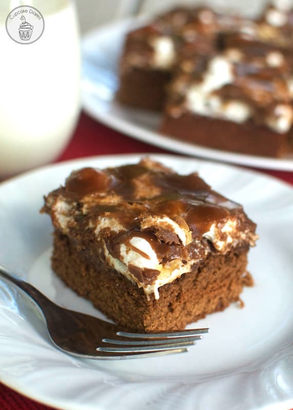 Rocky Road Brownies - Perfectly chewy, chocolatey brownies topped with gooey rocky road goodness. 