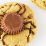 Peanut Butter Cup Spider Cookies - Perfectly chewy peanut butter cookies for Halloween!