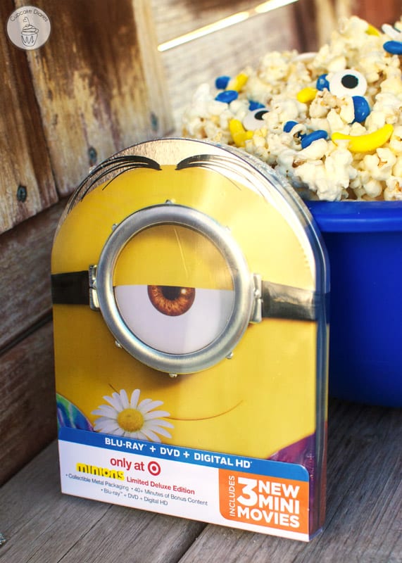 Minions Popcorn - The perfect treat for a Minions birthday party or movie night!