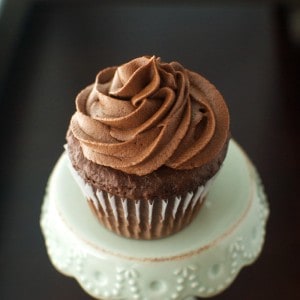 Chocolate Strawberry Cupcakes - A perfect treat for Valentine's Day!