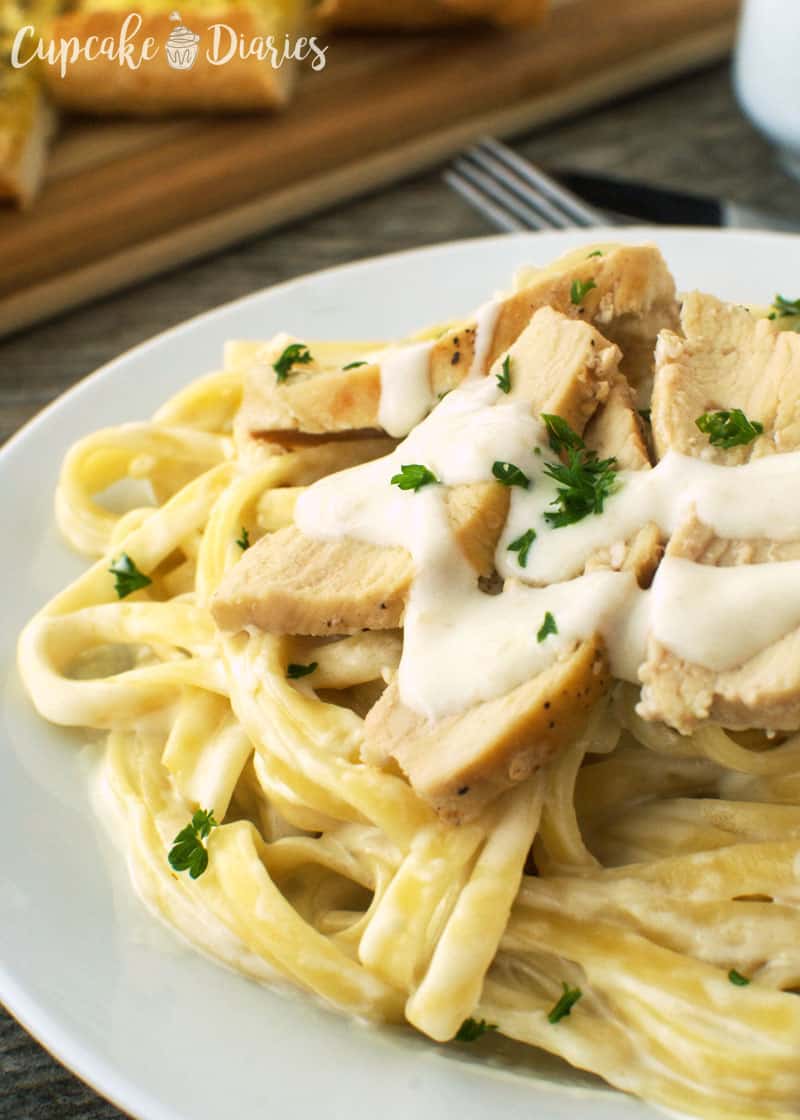 Copycat Olive Garden Chicken Alfredo