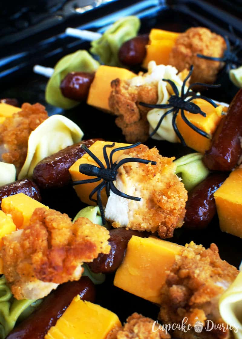 halloween chicken and pasta skewers – 30 days of halloween: day 28