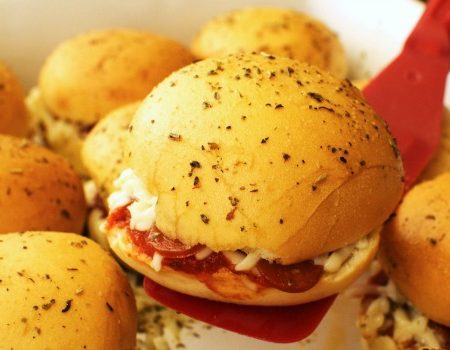 Pepperoni Pizza Sliders