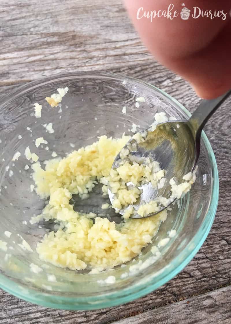 Minced Garlic for Homemade Texas Toast