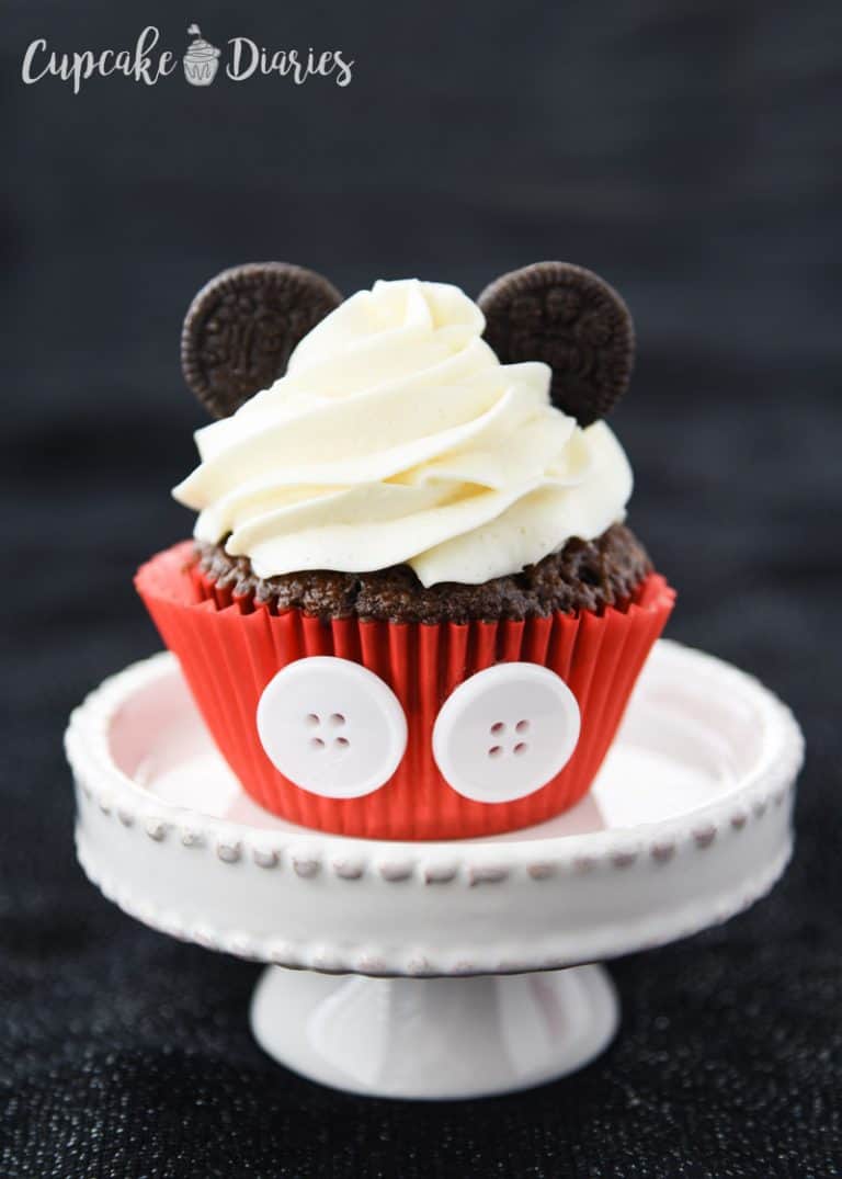 Mickey and Minnie Cupcakes