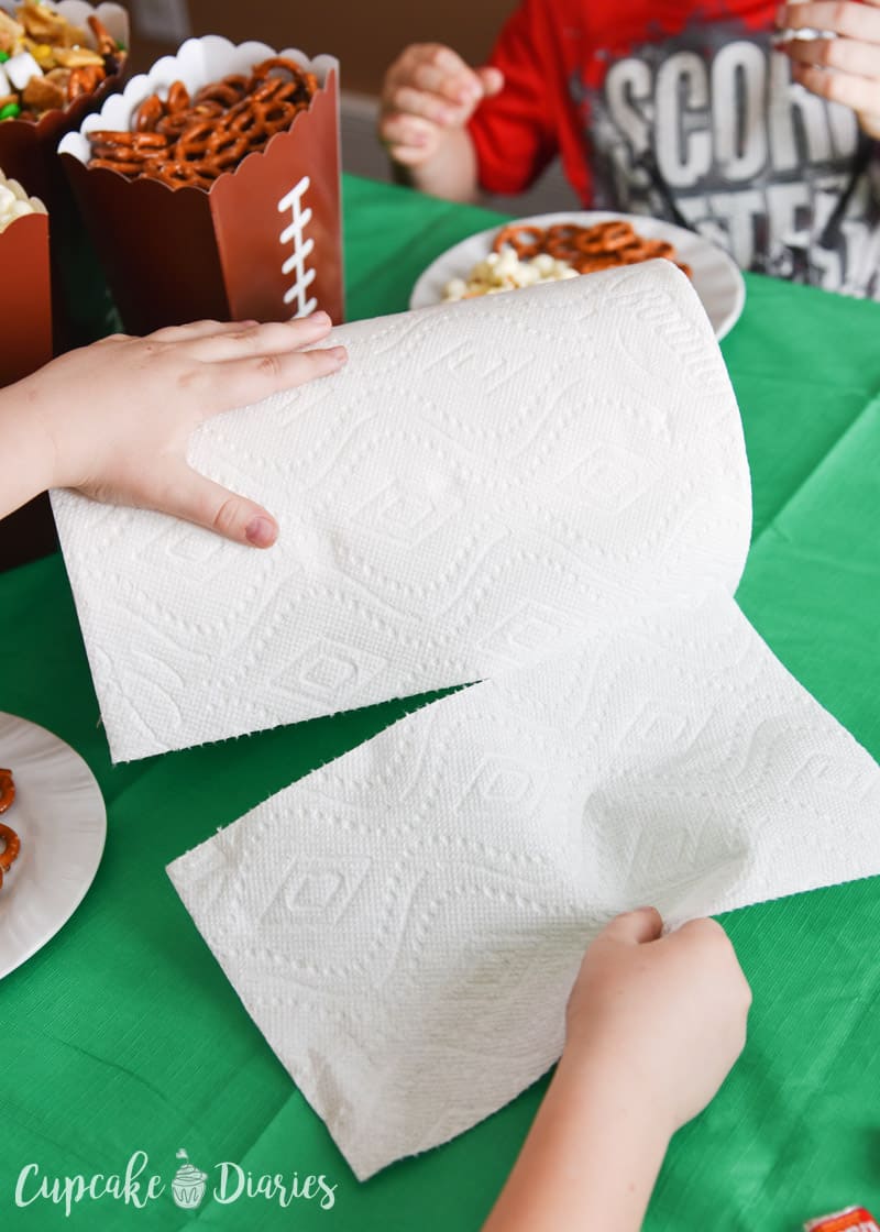Bounty Paper Towels, Select-A-Size