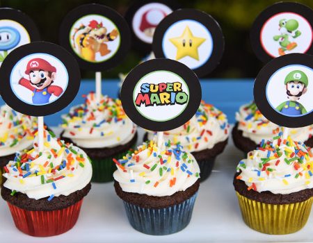 Grab these free printable cupcake toppers for your Super Mario Bros. birthday party!