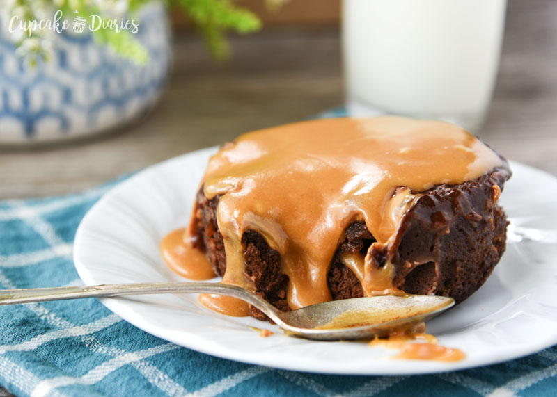 A single-serving, chocolate-peanut butter dessert that only takes five minutes to make!