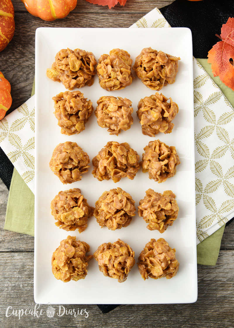 No-Bake Pumpkin Spice Peanut Butter Cookies are great for all fall long!
