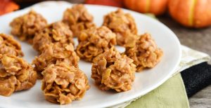 No-Bake Pumpkin Spice Peanut Butter Cookies