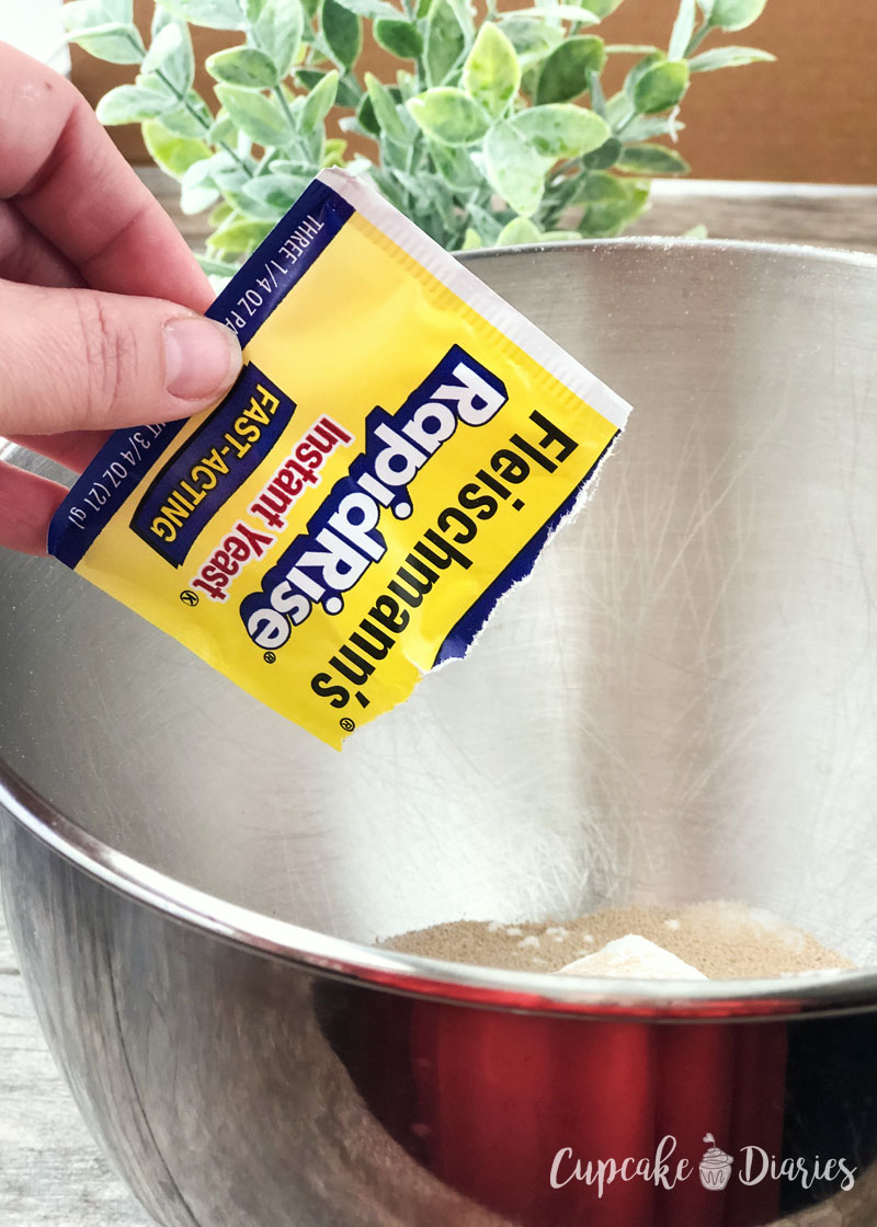 Nothing is better than homemade baking! Baking with yeast is less intimidating with Fleischmann's RapidRise yeast.