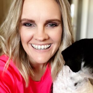 Hi! I'm Alli. Welcome to Cupcake Diaries!